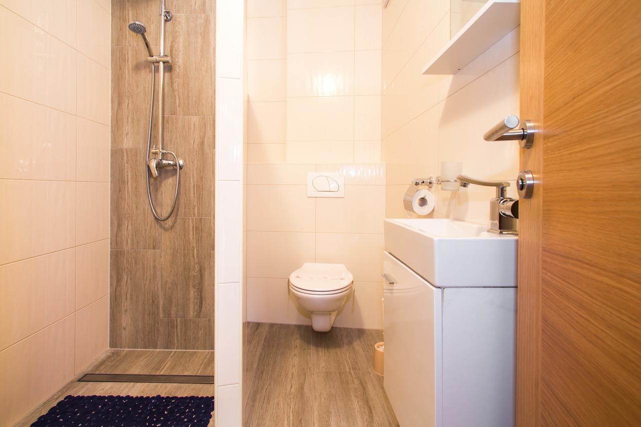 Patricija Keller-podrum-basement Apartment Poreč